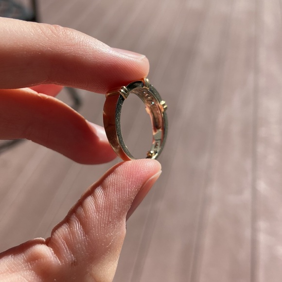 14k White and Yellow Gold Ring with Diamonds - Picture 11 of 13